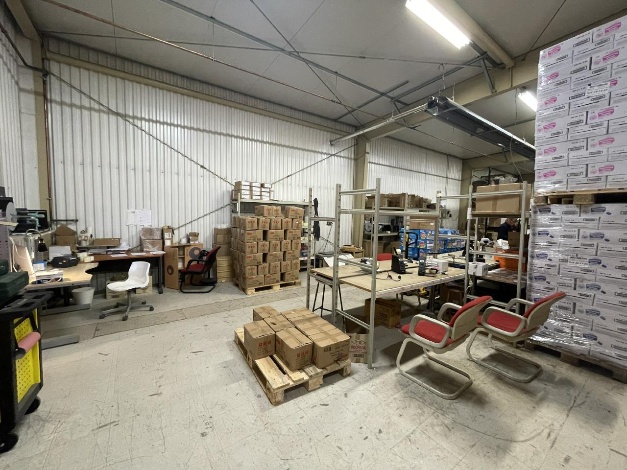 Local d'activité Saint-Quentin-Fallavier 1050m² Vente local d'activité Saint-Quentin-Fallavier Isère OVACT2317712 2